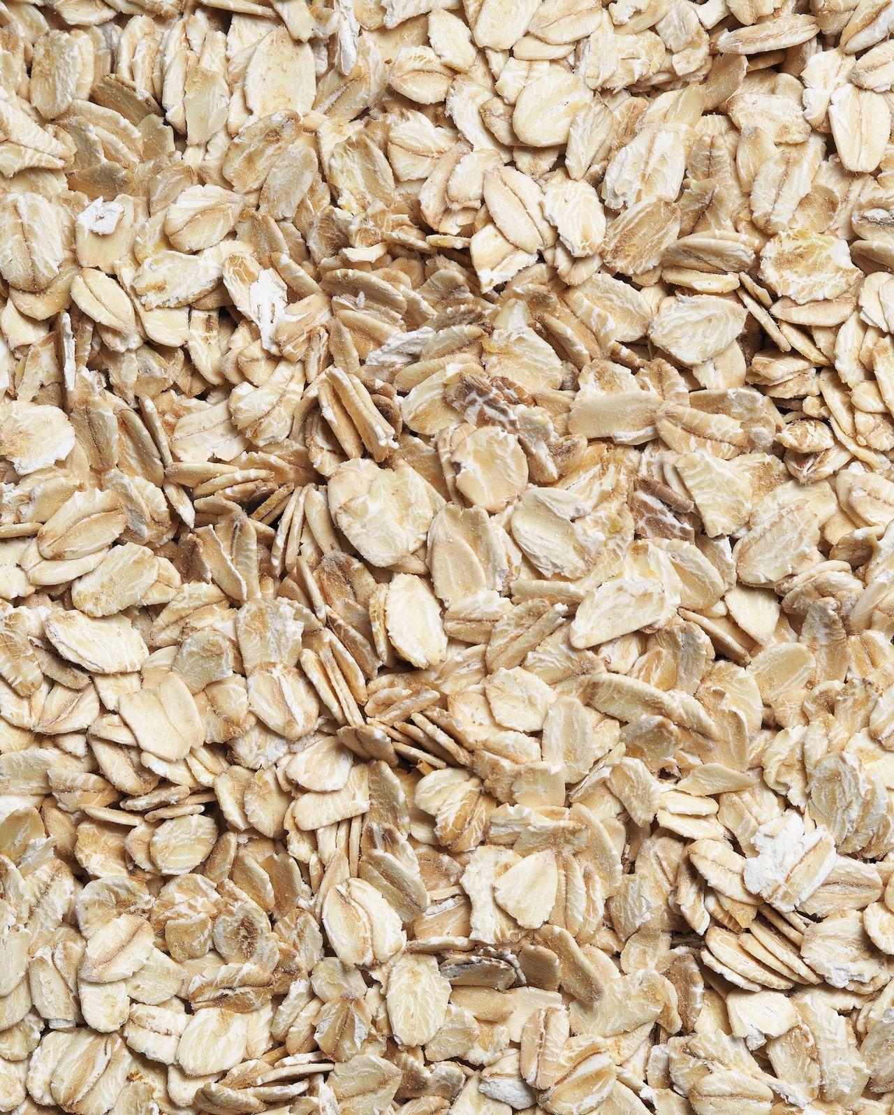 brown dried leaves on ground